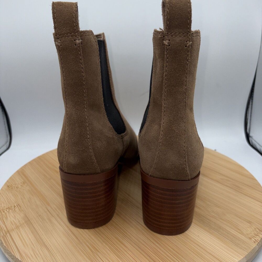 Steve Madden Rockwell Chelsea Boots Womens 7M Tan Suede Leather Pull On - Picture 7 of 9